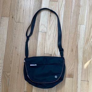 Brand New never used Lululemon All Night Festival Bag Zip Top Black